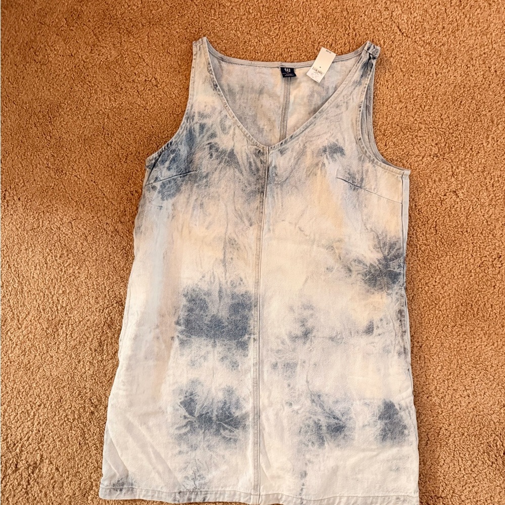 GAP Blue and Cream Tie-Dye Tank Top
